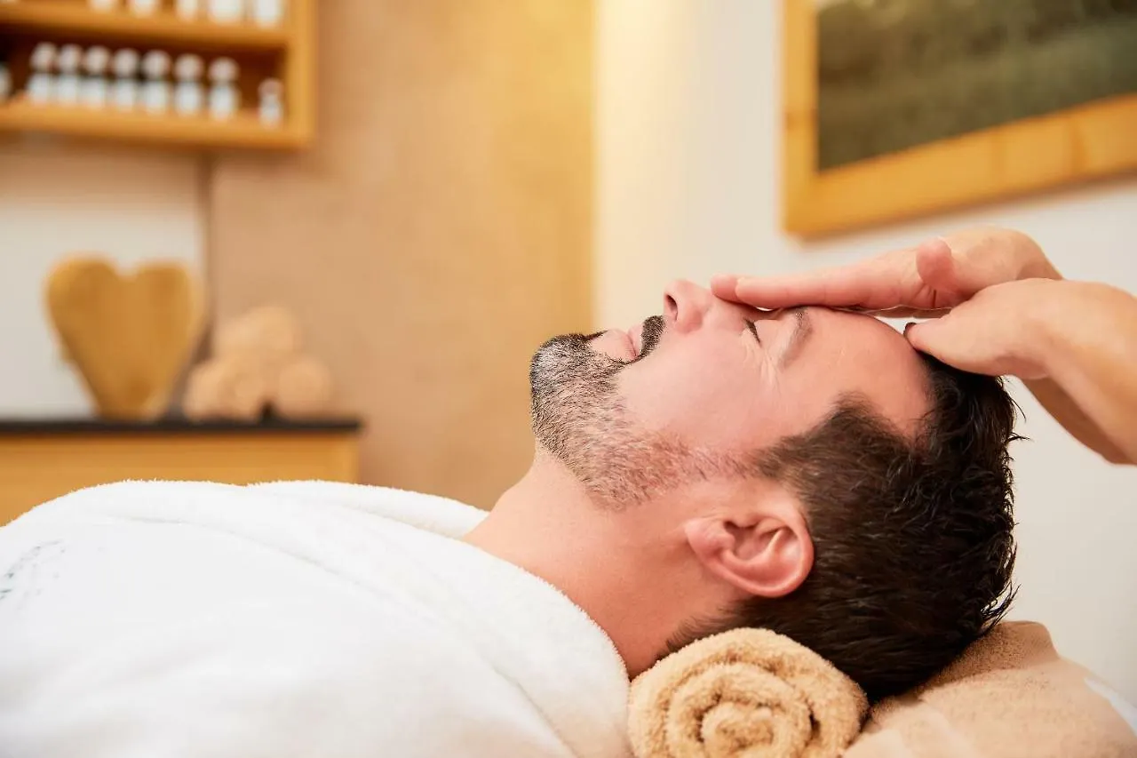 Hanusel Hof Wellness & Genuss In Panoramalage Hellengerst Hotel
