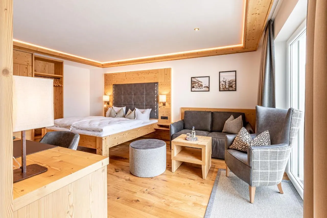 Hanusel Hof Wellness & Genuss In Panoramalage Hellengerst Hotel